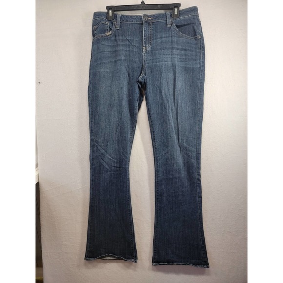 Simply Vera Wang Women Jeans Size 12 Bootcut 36x31 - Picture 1 of 10